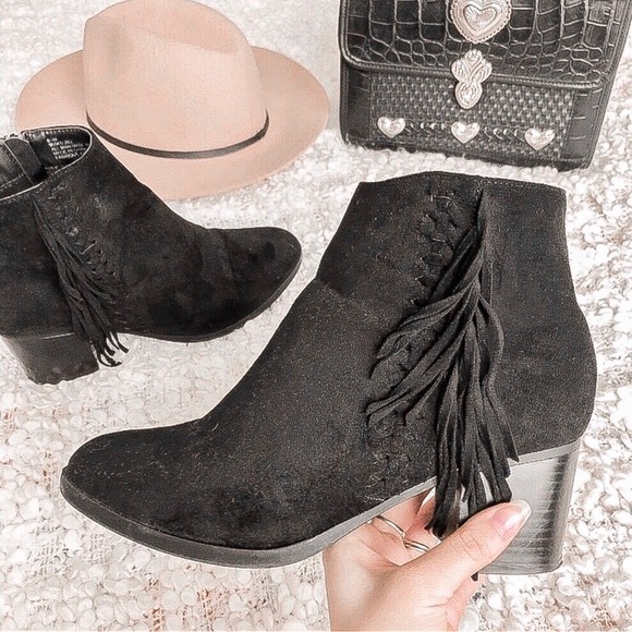 Maurices Shoes - MAURICES SUEDE BLACK FRINGE HEELED BOOTIES
